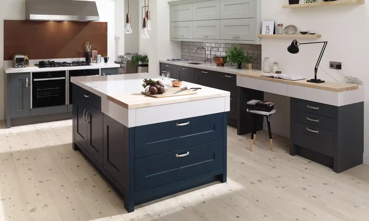 Fitzroy Kitchen in Hartforth Blue