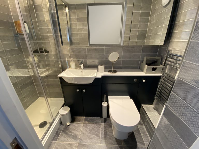 Premier Bathroom 1